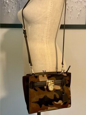 Michael Kors Box Cross Body Bag